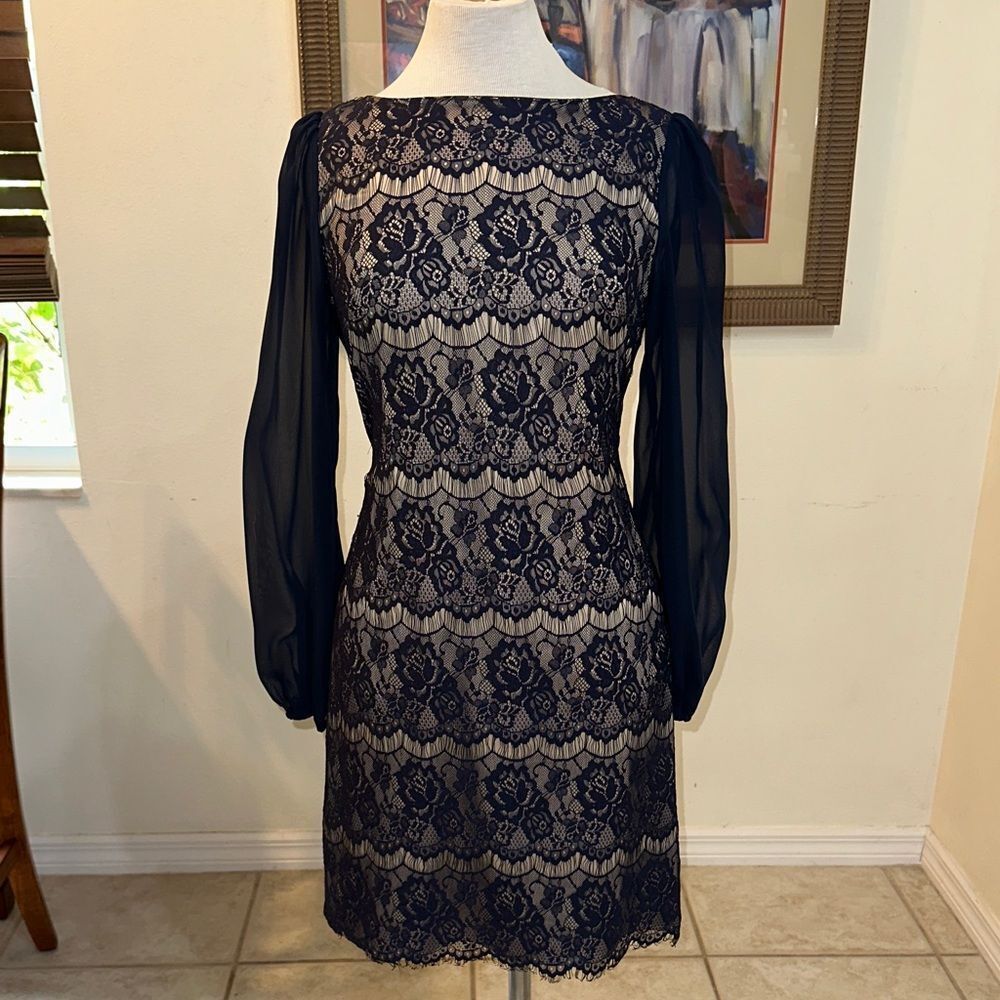 Eliza J. Dress Elegant Navy Lace Size 6